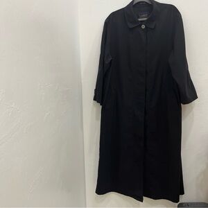 Sanyo New York Women’s Trench Coat Large Black Long‎ Overcoat Jacket Travel